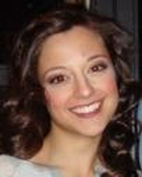 Elana Ernst Headshot