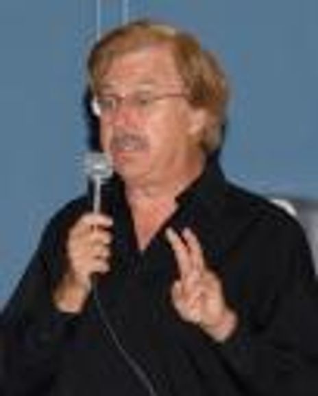 Willard Simms Headshot