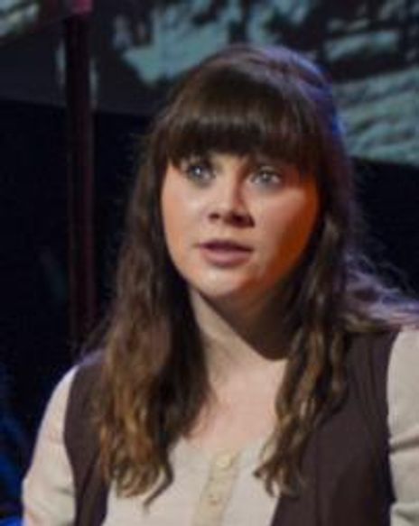 Katie Campbell Headshot