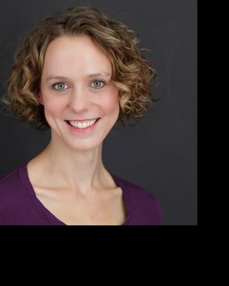 Renee Barnett Headshot