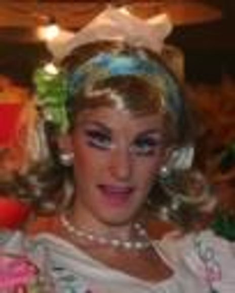 Lisa Kassay Headshot