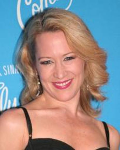 Carolyn Doherty Headshot