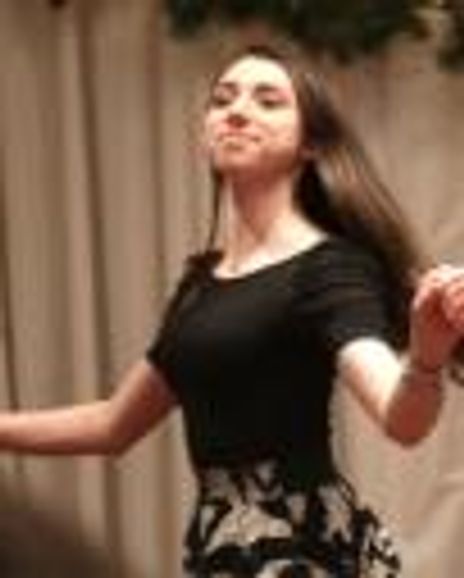 Carly Maitlin Headshot