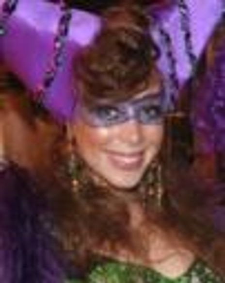 Nicole Mangi Headshot