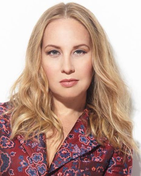 Kelly Karbacz Headshot