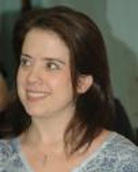 Jendi Tarde Headshot