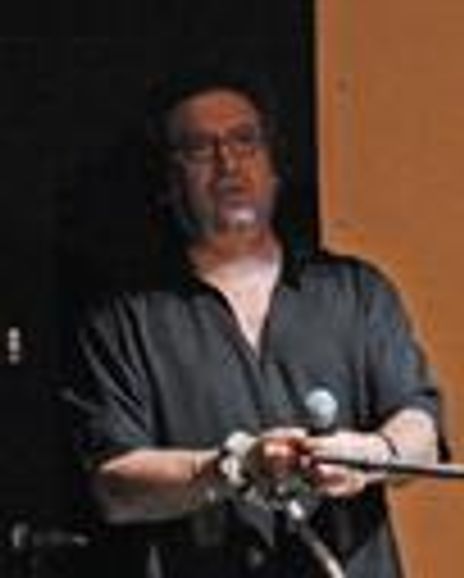 Franco Dragone Headshot