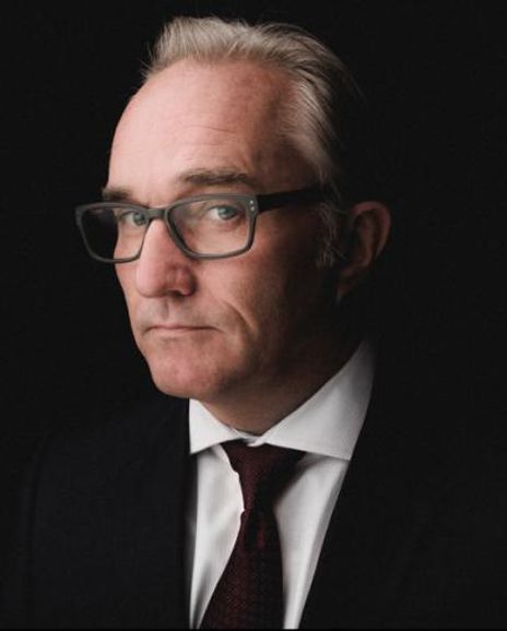 Ron E Rains Headshot