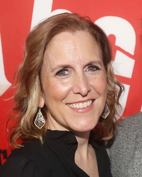 Kristin Caskey Headshot