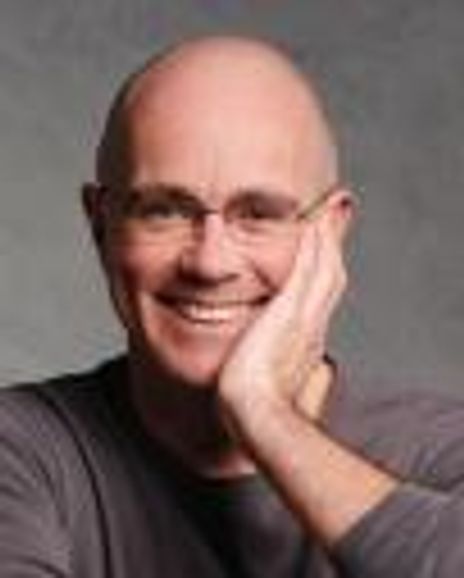 Robert McQueen Headshot