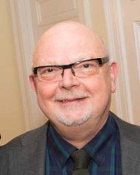 Andrew Treagus Headshot