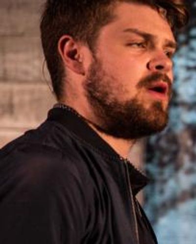 Samuel Thomas Headshot