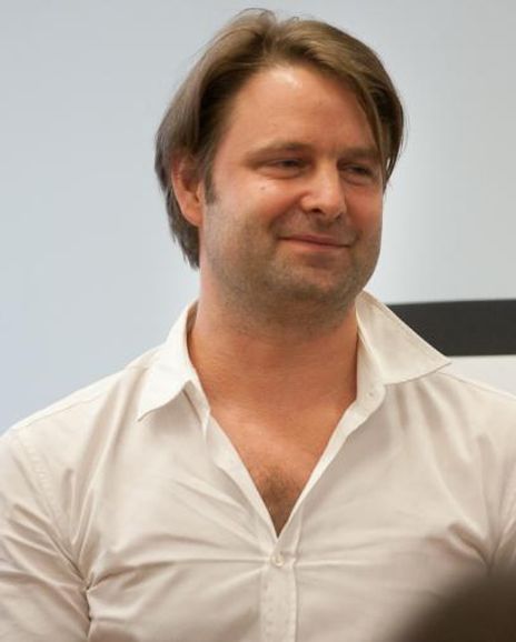 Sven Ortel Headshot