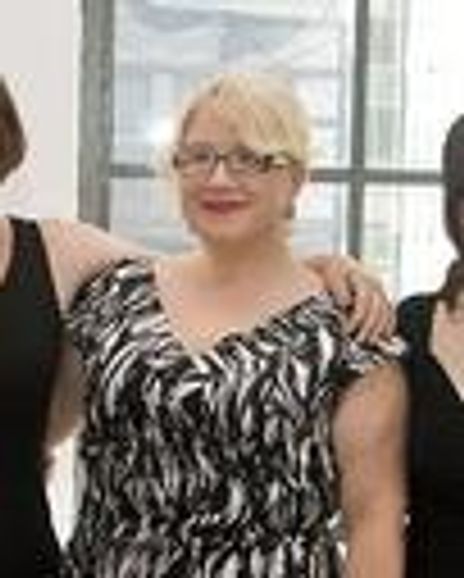 Lisa Donnelly Headshot