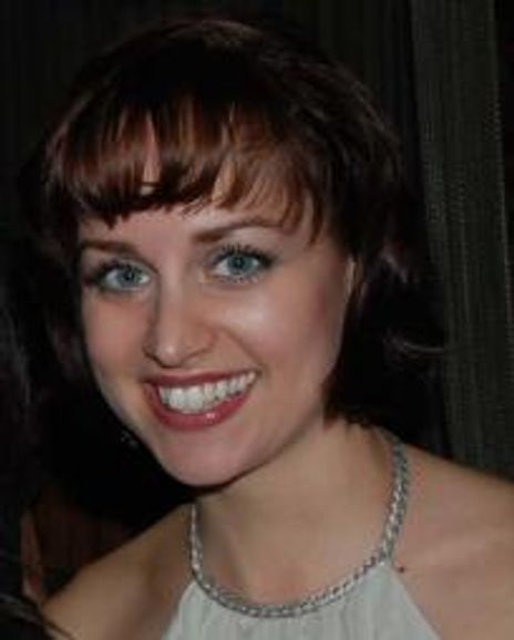 Sabra Lewis Headshot