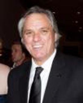 Kurt Andrew Hansen Headshot