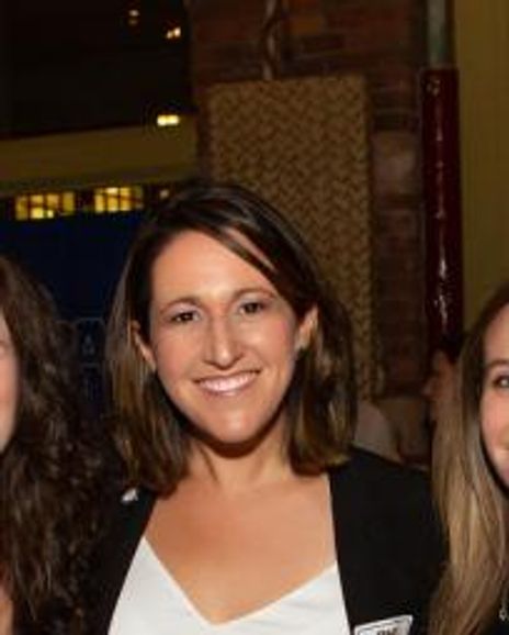 Tracy Geltman Headshot