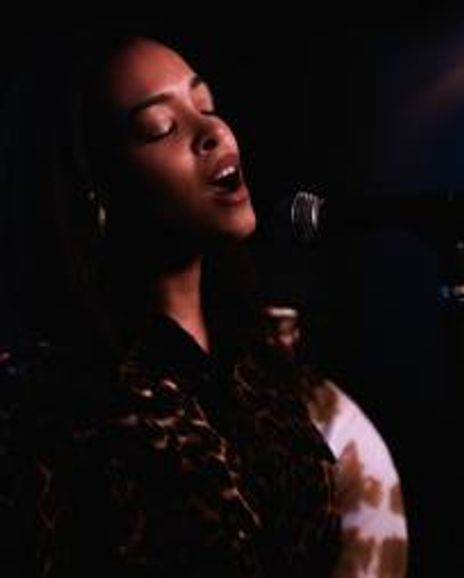 Tiana Coles Headshot