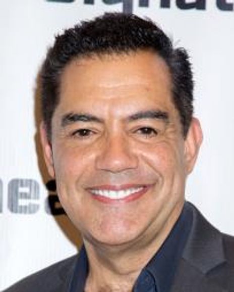 Carlos Gomez Headshot