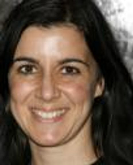 Iris Bahr Headshot