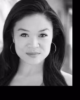 Kristen Oei Headshot