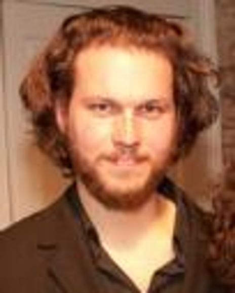 Jakob Holder Headshot