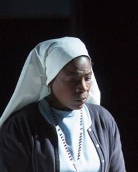 Starla Benford Headshot