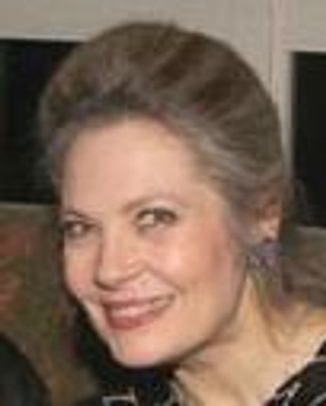 Katherine Hopkins-Nicholas Headshot