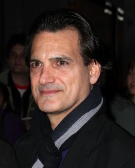 Matte Osian Headshot