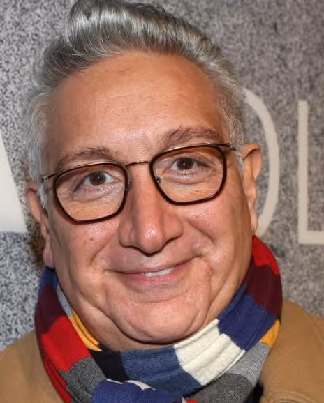 Moisés Kaufman Headshot