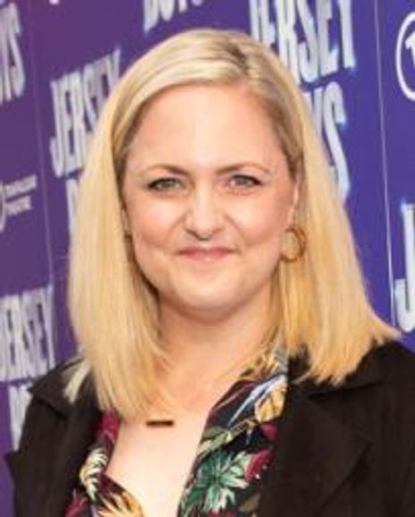 Laura Checkley Headshot