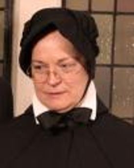 Wendy Barrie-Wilson Headshot