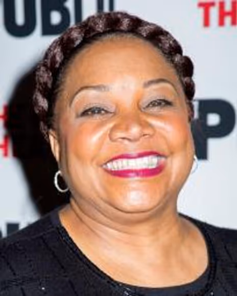 Arnetia Walker Headshot