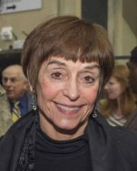 Patti D'Beck Headshot