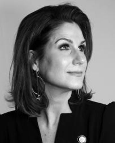 Stephanie J. Block Headshot