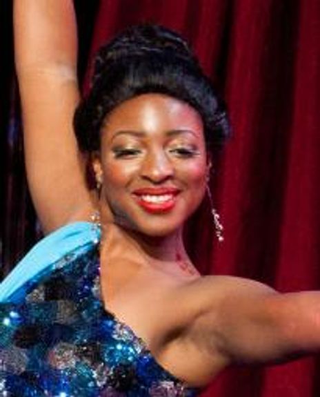 Erika Thomas Headshot