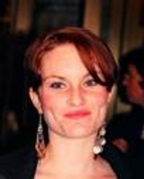 Emily Dreyfuss Headshot