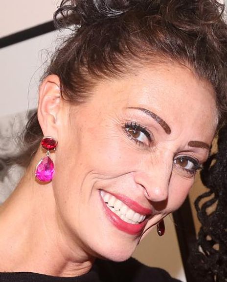 Sara Gettelfinger Headshot