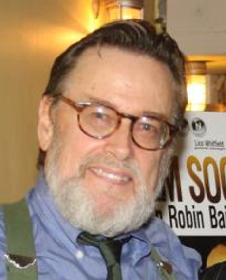 Richmond Hoxie Headshot