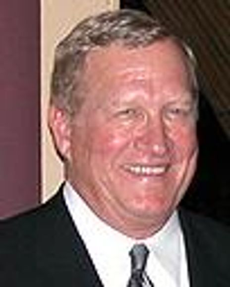 Ken Howard Headshot