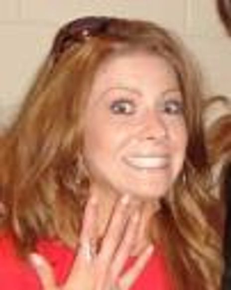 Alayna Gallo Headshot