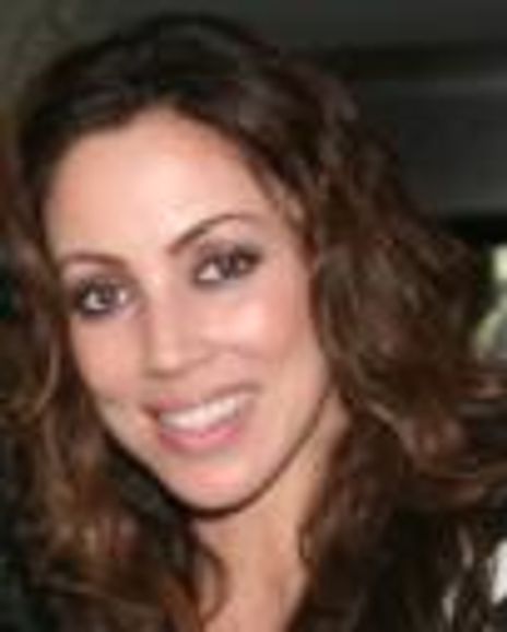 Allison Thomas Lee Headshot