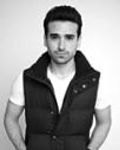 Mauricio Perez Headshot