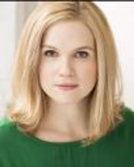 Amanda Flynn Headshot
