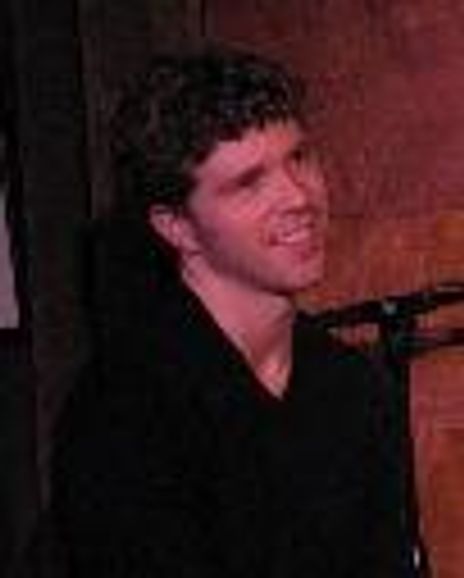 Will Reynolds Headshot