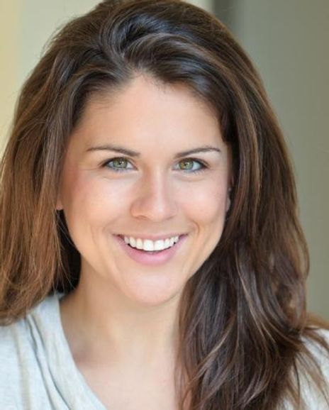 Lauren Culver Headshot