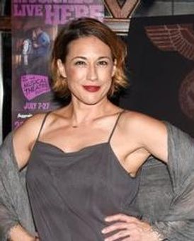 Lisa Rothauser Headshot