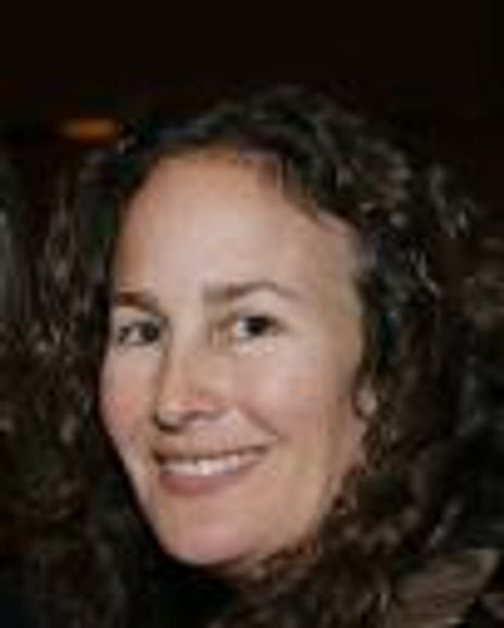 Diana Cohen Headshot