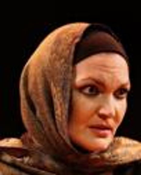 Kate Eifrig Headshot