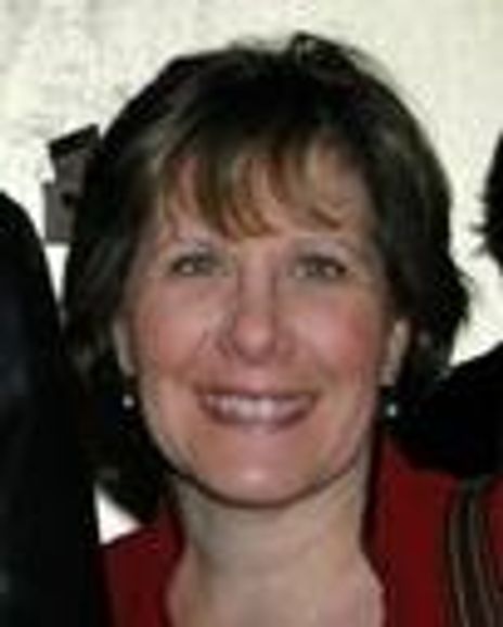 Gina Harwood Headshot